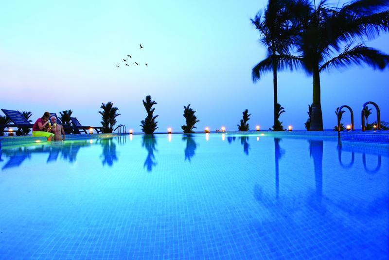 Leisure Vacations Gold Field Lake Resort, Kumarakom Exteriör bild