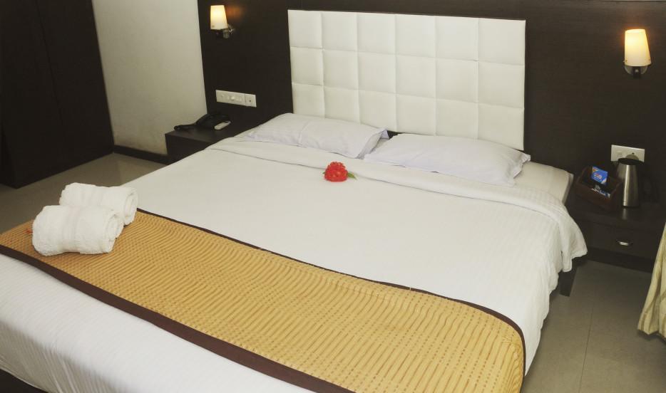Leisure Vacations Gold Field Lake Resort, Kumarakom Rum bild